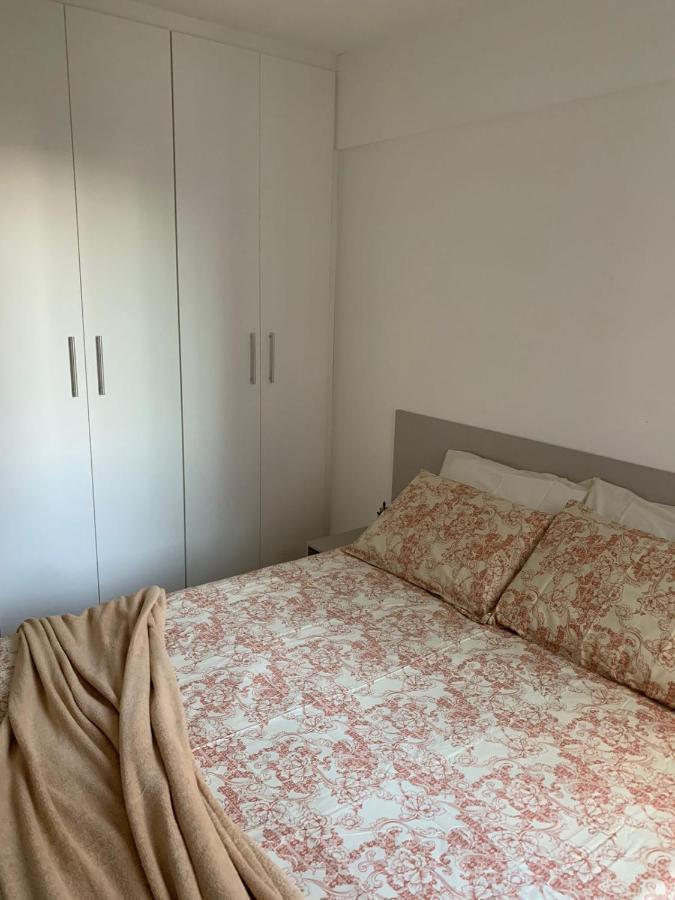 Sensacional A Uma Quadra Da Da Ponta Apartamento
